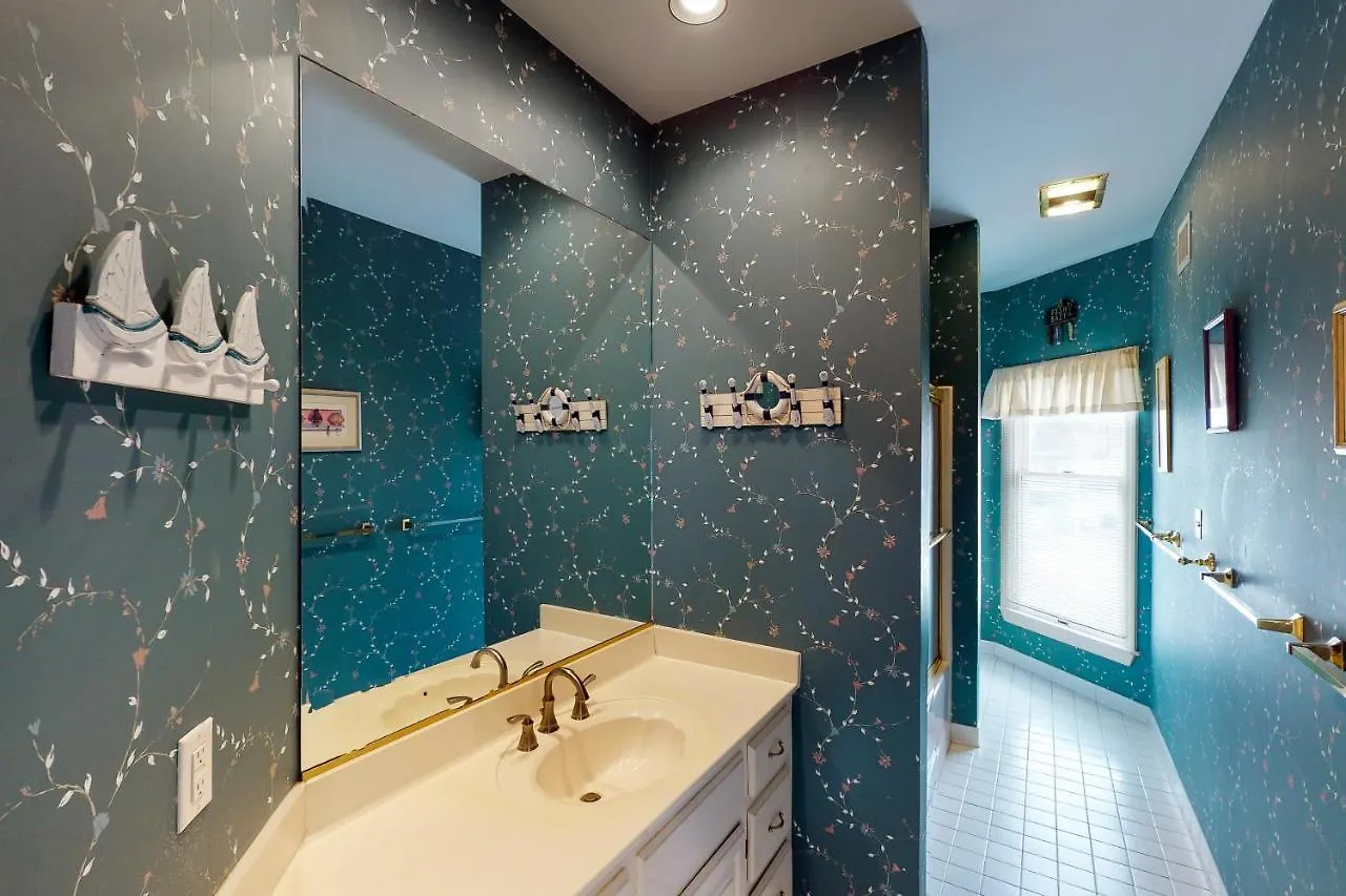 Victorian Sea-Cret Villa Virginia Beach Holiday home